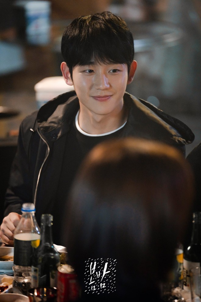 Jung Hae In trải lòng nghiệp diễn: Kiệt sức và có những lúc chỉ muốn trốn đi, tôi sợ phải gặp người khác - Ảnh 6.