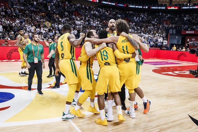 Gục ngã trước Brazil, Hy Lạp đứng trước nguy cơ về nước sớm tại FIBA World Cup - Ảnh 1.