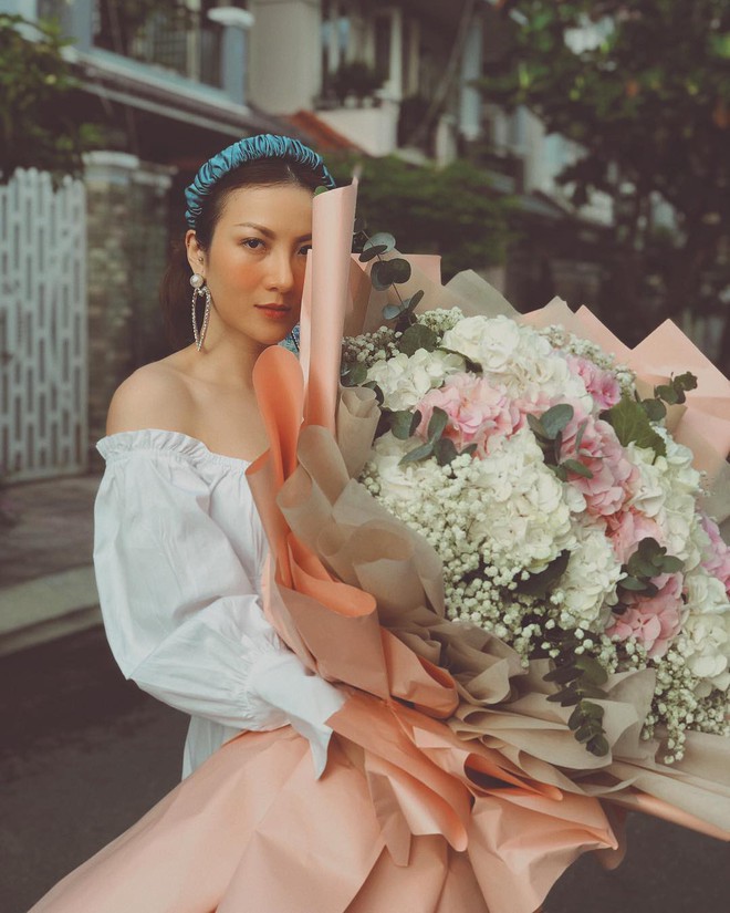 Phạm Quỳnh Anh phô diễn bờ vai cực phẩm, Yến Nhi lại cho thấy tài mix&match siêu đỉnh khi diện chung mẫu váy - Ảnh 5.