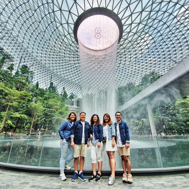 Trọn bộ cẩm nang chụp ảnh mà không lo dính người ở Jewel Changi Airport (Singapore), chỉ cần làm theo là đảm bảo có hình ngàn like! - Ảnh 7.