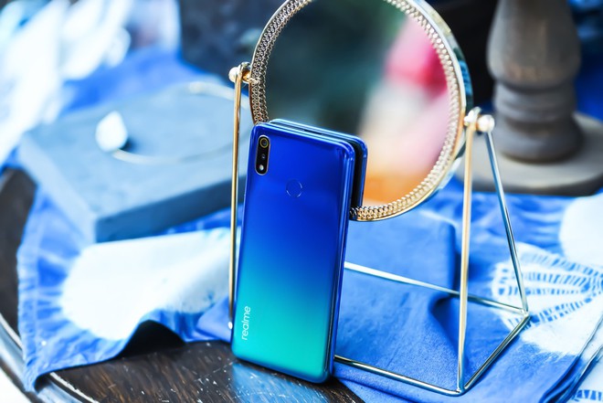 Realme – Thương hiệu “tắc kè hoa” trong ngành smartphone - Ảnh 4.