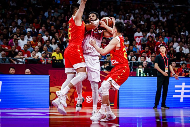 Thất thủ trước Venezuela, chủ nhà Trung Quốc tức tưởi xuống vòng đấu phân hạng FIBA World Cup 2019 - Ảnh 3.