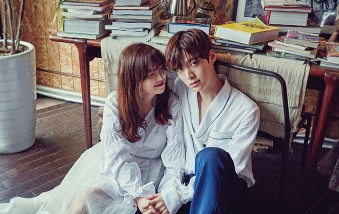 Xem drama của Goo Hye Sun và Ahn Jae Hyun cứ thấy quen quen, hoá ra y hệt chuyện tình dắt mũi cả thế giới Gone Girl? - Ảnh 2.