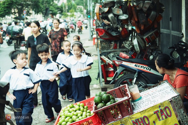 5 siêu nhân nhí trong ca sinh năm đầu tiên ở Việt Nam lém lỉnh ngày khai giảng: Xin chào lớp 1! - Ảnh 11.