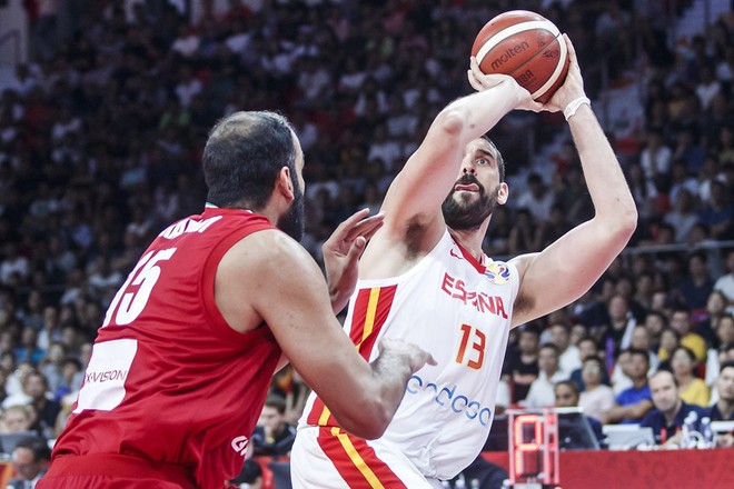 Kết quả ngày thi đấu 4/9 FIBA World Cup 2019: Trung Quốc gây thất vọng cùng cực, châu Á không còn đại diện nào tại vòng 2 - Ảnh 8.