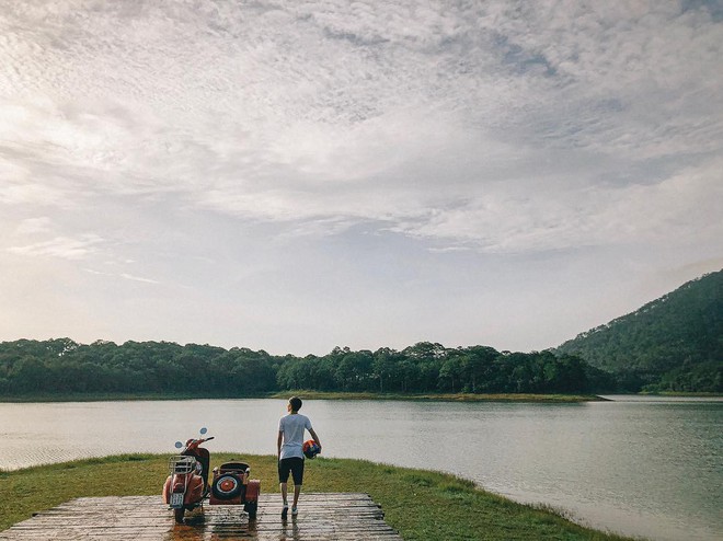 Lại một góc sống ảo Đà Lạt lên hình đẹp miễn chê còn ở ngoài thì... thấy ghê: Cái đập nước thôi mà ảo vậy hả? - Ảnh 4.