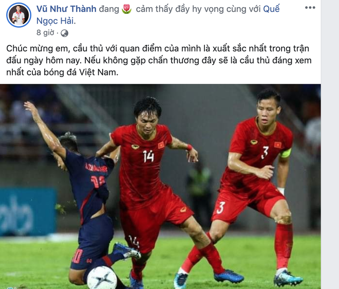 Tuấn Anh được fangirl tặng cuốn s&aacute;ch đầy &yacute; nghĩa sau trận đấu để đời trước Th&aacute;i Lan - Ảnh 2.