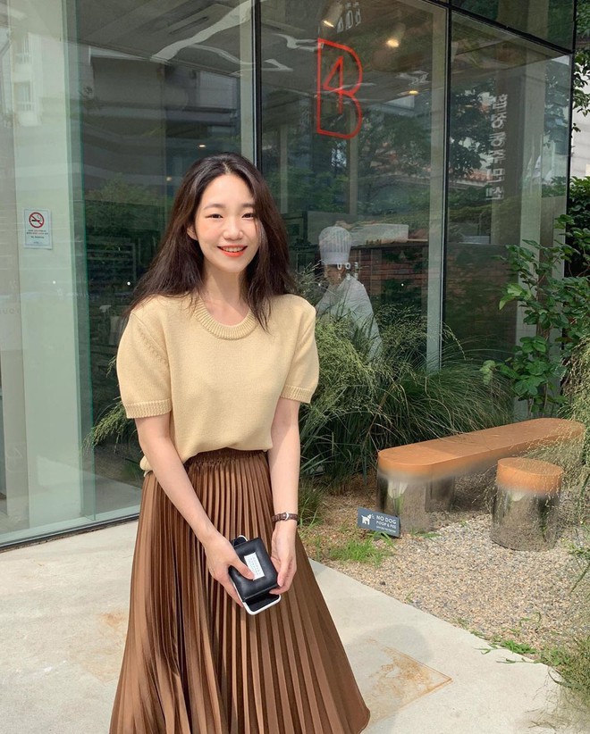 Muốn l&uacute;c n&agrave;o cũng s&agrave;nh điệu, đ&acirc;y l&agrave; 4 m&oacute;n đồ bạn n&ecirc;n đầu tư đắt tiền chứ đừng mua qua qu&yacute;t - Ảnh 10.