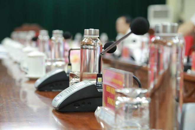 Từ thư ngỏ của Thủ tướng Chính phủ đến sự biến mất của chai nhựa trong các cuộc họp tại cơ quan, chính quyền địa phương - Ảnh 3.