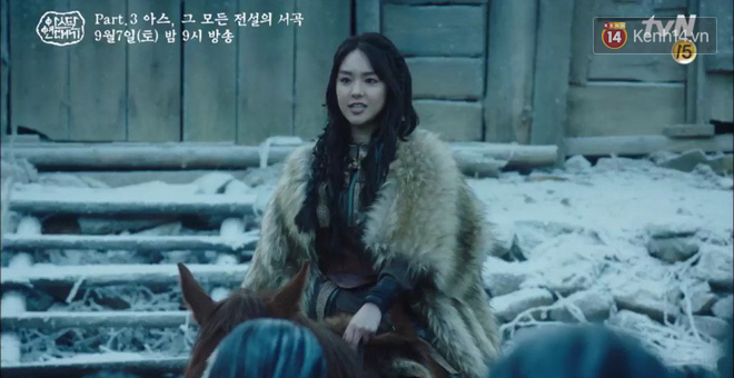Arthdal Niên Sử Kí tập 13: Ra tay anh hùng cứu mĩ nhân, Song Joong Ki được cả tộc xúm vào đền ơn - Ảnh 18.