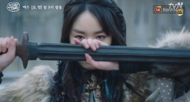 Knet ph&aacute;t sốt với mỹ nh&acirc;n người Nhật Erika Karata, nhan sắc Kim Ji Won c&ugrave;ng Song Joong Ki kh&ocirc;ng c&oacute; cửa đọ lại! - Ảnh 9.