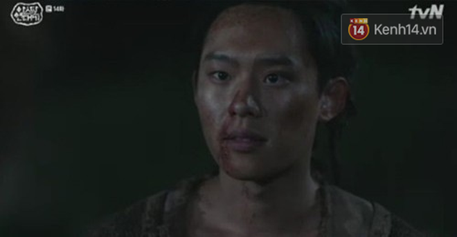 Arthdal Ni&ecirc;n Sử K&iacute; tập 14: Song Joong Ki xuất thần đấu tay đ&ocirc;i với gấu giữa rừng tuyết - Ảnh 15.
