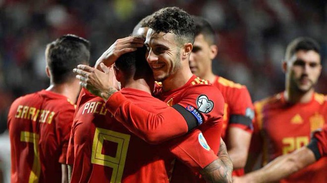 V&ograve;ng loại Euro 2020: T&acirc;y Ban Nha, Italy c&aacute;ch v&eacute; dự VCK chỉ 1 chiến thắng - Ảnh 5.