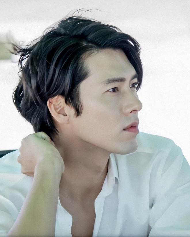 “Soái ca Triều Tiên” Hyun Bin gây bão mạng với góc nghiêng sắc lẹm như dao rọc giấy, sống mũi hiếm có khó tìm - Ảnh 1.