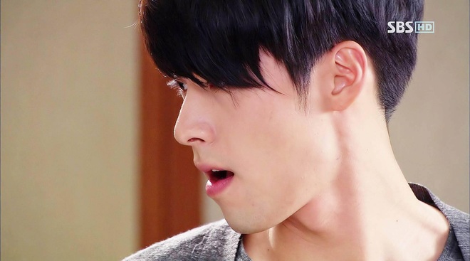 “Soái ca Triều Tiên” Hyun Bin gây bão mạng với góc nghiêng sắc lẹm như dao rọc giấy, sống mũi hiếm có khó tìm - Ảnh 12.