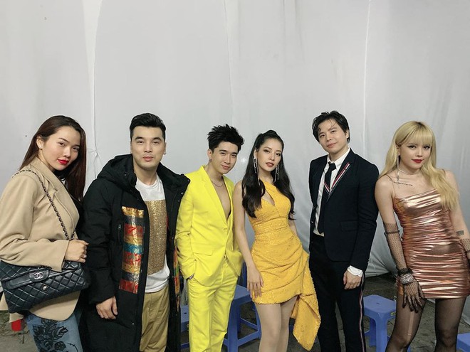 Sao Vbiz rộn r&agrave;ng khoe khoảnh khắc đầu năm mới: T&oacute;c Ti&ecirc;n, Chi Pu vừa ho&agrave;n th&agrave;nh show diễn, lầy nhất l&agrave; vợ chồng Khởi My - Kelvin Kh&aacute;nh - Ảnh 3.