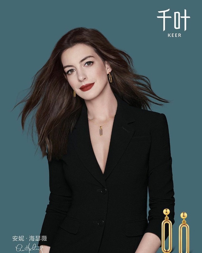 Yêu tinh hack tuổi đỉnh nhất Hollywood: Anne Hathaway 19 và 36 tuổi, nhìn nhan sắc mà chỉ muốn quỳ rạp! - Ảnh 5.