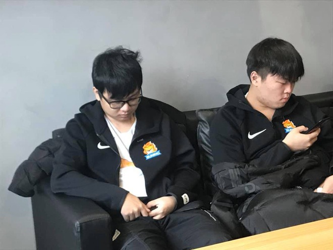 Chạnh lòng nghe chia sẻ của tuyển thủ LMHT duy nhất của Việt Nam ra nước ngoài thi đấu: Năm nay lại không được về quê ăn Tết rồi! - Ảnh 3. Chạnh lòng nghe chia sẻ của tuyển thủ LMHT duy nhất của Việt Nam ra nước ngoài thi đấu: Năm nay lại không được về quê ăn Tết rồi! - Ảnh 3.