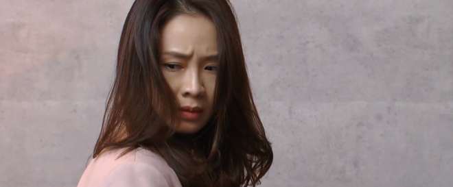 Hoa Hồng Tr&ecirc;n Ngực Tr&aacute;i tập 43: Lần đầu l&ecirc;n giường với Bảo, Khu&ecirc; h&uacute; hồn v&igrave; sợ m&igrave;nh cuống qu&aacute; l&agrave;m bậy - Ảnh 5.