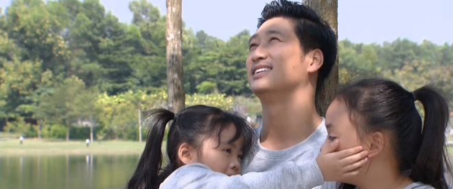 Hoa Hồng Tr&ecirc;n Ngực Tr&aacute;i tập 43: Lần đầu l&ecirc;n giường với Bảo, Khu&ecirc; h&uacute; hồn v&igrave; sợ m&igrave;nh cuống qu&aacute; l&agrave;m bậy - Ảnh 11.