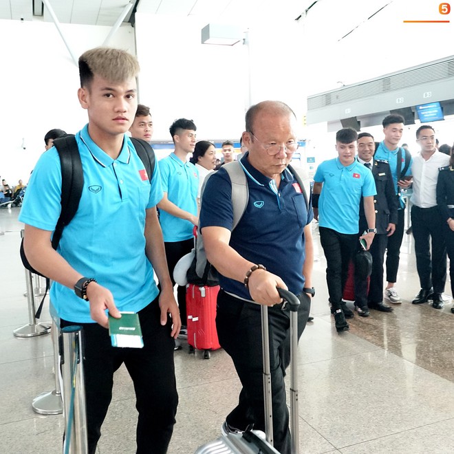 Khẩu hiệu mới cực chất của U23 Việt Nam: Anh em bốn bể l&agrave; nh&agrave;. Người dưng kh&aacute;c họ vẫn l&agrave; anh em - Ảnh 8.