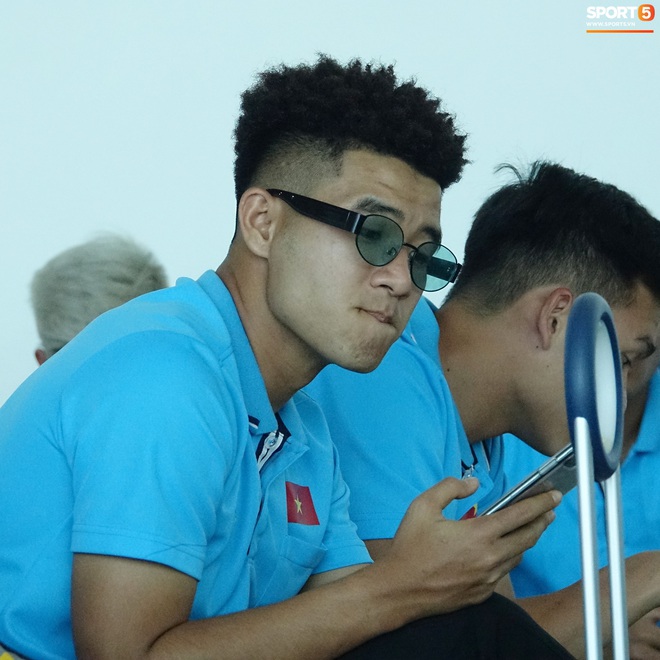 Khẩu hiệu mới cực chất của U23 Việt Nam: Anh em bốn bể l&agrave; nh&agrave;. Người dưng kh&aacute;c họ vẫn l&agrave; anh em - Ảnh 12.