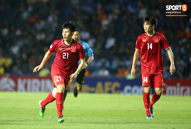 Chuyên gia săn tây Trọng ỉn trở lại, hàng thủ U23 Việt Nam đứng vững trước sóng gió UAE tạo ra - Ảnh 2.