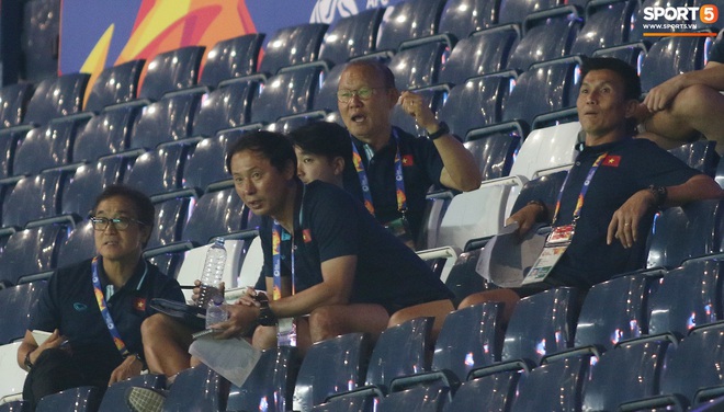 HLV Park Hang-seo giãn nét mặt với kết quả trận U23 Triều Tiên vs U23 Jordan - Ảnh 6.