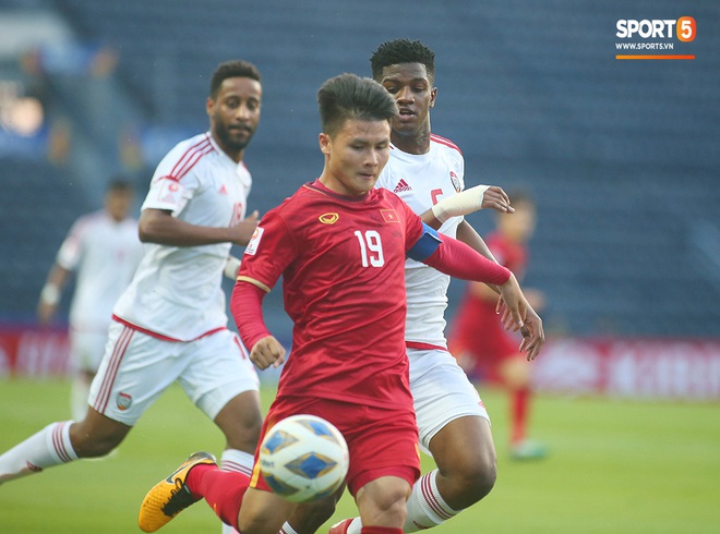Dư âm U23 Việt Nam 0-0 U23 UAE: Khoảnh khắc ấn tượng của chiến binh sao vàng chống chọi những gã khổng lồ Tây Á - Ảnh 3.