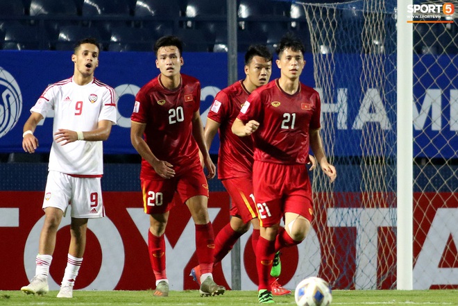 U23 Việt Nam quyết x&acirc;y ph&aacute;o đ&agrave;i ph&ograve;ng thủ ki&ecirc;n cố ở Buriram - Ảnh 3.