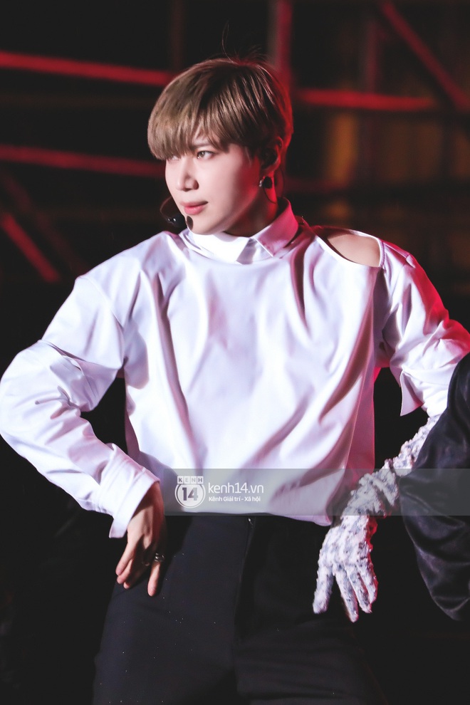 Taemin (SHINee) đẹp như tiên tử biểu diễn xuất thần dưới mưa, tiện thể tung thính solo concert tại Việt Nam? - Ảnh 3.