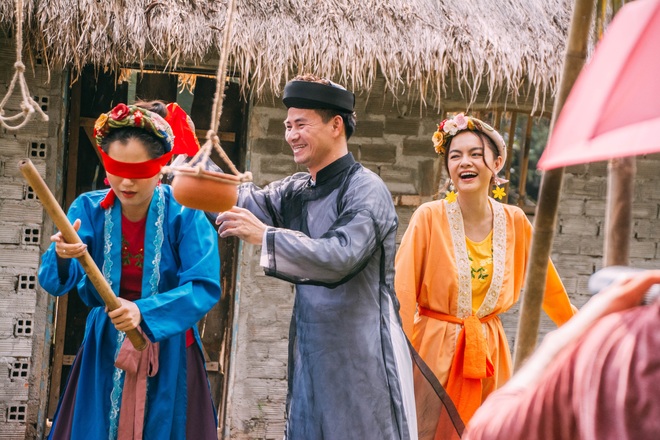 Lâm Vỹ Dạ bị bố chồng Xuân Bắc cho ăn hành trong show Tết - Ảnh 3.