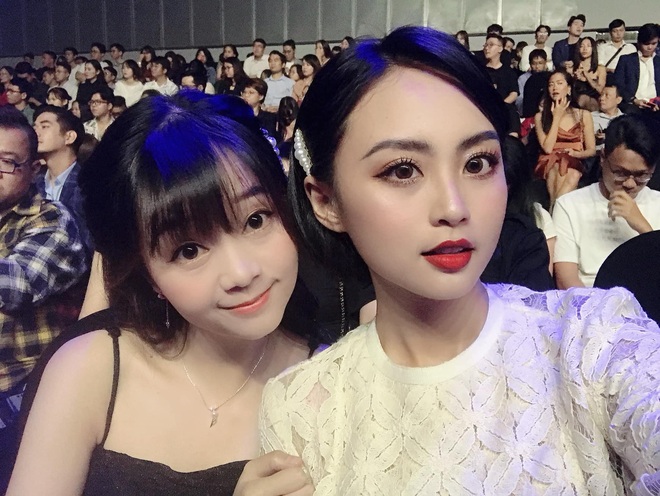 Minh Nghi, Hạ Mi, Chi Chi... mỗi người một vẻ, mười phân vẹn mười trên thảm đỏ gala WeChoice Awards 2019, cả làng game đứng ngồi không yên - Ảnh 2.