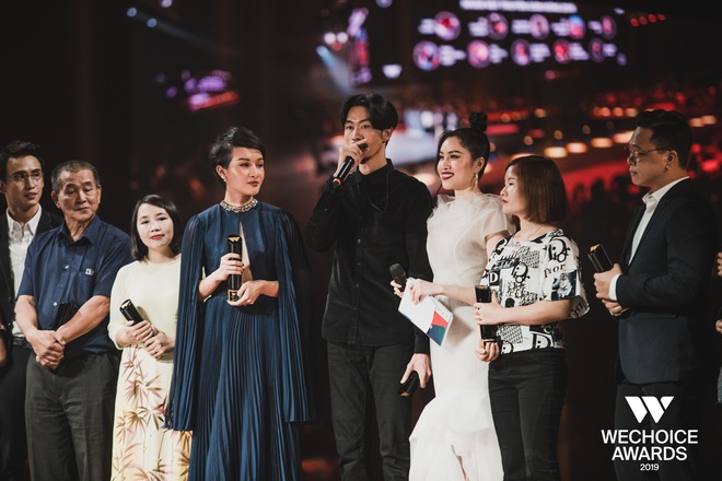 Chuyện giờ mới kể về Đen Vâu tại hậu trường đêm Gala WeChoice Awards 2019: Gặp H’Hen Niê Hoa hậu, gặp cả Sơn Tùng M-TP và còn nhiều hơn thế! - Ảnh 7.