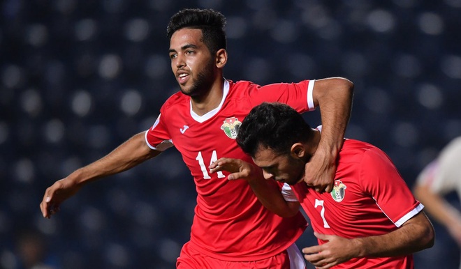 U23 Jordan 1-1 U23 UAE: Diễn đ&uacute;ng kịch bản, hai đại diện T&acirc;y &Aacute; dắt tay nhau v&agrave;o tứ kết - Ảnh 7.