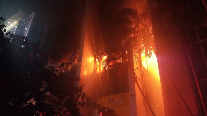  Cháy tòa nhà PV Oil Thanh Hóa, 9 người thương vong  - Ảnh 2.