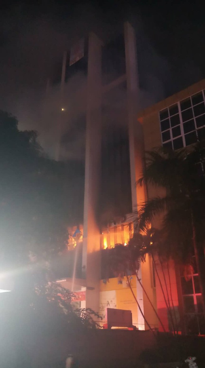  Cháy tòa nhà PV Oil Thanh Hóa, 9 người thương vong  - Ảnh 4.