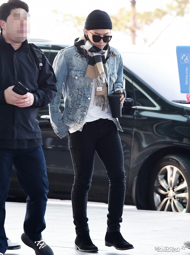 Ông hoàng Kpop G-Dragon gây bão tại sân bay, 2 boygroup NCT - iKON đại diện 2 ông lớn đụng độ khốc liệt - Ảnh 13.