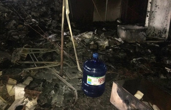 Hiện trường vụ cháy tòa nhà dầu khí Thanh Hóa khiến 2 người chết, 13 người bị thương  - Ảnh 9.