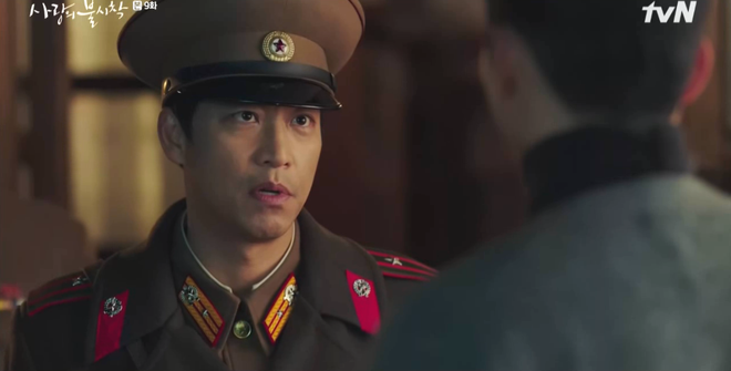 Đánh sếp ngã ngửa vì dọa tra tấn Son Ye Jin, Hyun Bin bị hội đồng tơi tả trong tập 9 Crash Landing on You - Ảnh 2.