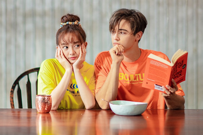 Khi hot girl chuyển ngạch l&agrave;m ca sĩ: Người nỗ lực vươn l&ecirc;n dần được c&ocirc;ng nhận, kẻ... mất lu&ocirc;n k&ecirc;nh Youtube - Ảnh 22.