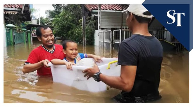 Jakarta: Mưa một đ&ecirc;m, 724 khu d&acirc;n cư ch&igrave;m trong nước, 9 người chết - Ảnh 11.