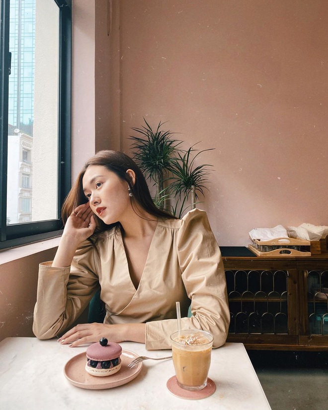 C&aacute;c n&agrave;ng n&ecirc;n theo d&otilde;i s&aacute;t sao 5 mỹ nh&acirc;n Việt sau để lấy &yacute; tưởng diện đồ Tết thật chất - sang - trẻ - Ảnh 16.