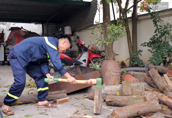 Phút quây quần của những chiến sĩ cứu hỏa bên nồi bánh chưng ngày giáp Tết - Ảnh 3.