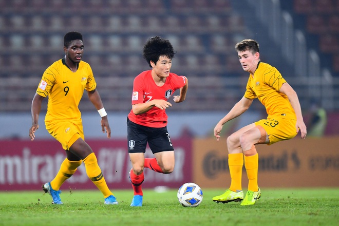 U23 Australia 0-2 U23 Hàn Quốc: Siêu dự bị tỏa sáng, dàn hot boy xứ sở kim chi dễ dàng giành vé vào chung kết - Ảnh 12.