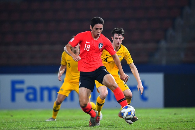 U23 Australia 0-2 U23 Hàn Quốc: Siêu dự bị tỏa sáng, dàn hot boy xứ sở kim chi dễ dàng giành vé vào chung kết - Ảnh 10.