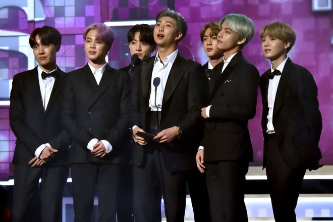 Nóng: BTS chính là nghệ sĩ Hàn Quốc đầu tiên biểu diễn tại Grammy, sẽ có sân khấu kết hợp cùng Lil Nas X? - Ảnh 3.