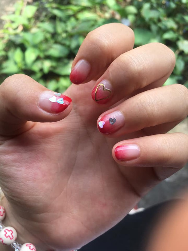 Chị em nô nức vào khoe bộ nail chơi Tết: Người làm đơn giản chỉ vài chục, người sương sương bộ móng hơn 700k - Ảnh 18.