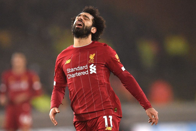 “Vua Ai Cập” Salah bị CĐV Liverpool “ném đá” tơi bời dù đội nhà giành chiến thắng hú vía - Ảnh 1.