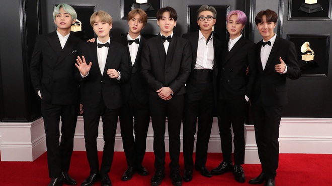 Tiết lộ chỗ ngồi khủng của BTS tại Grammy 2020: Cạnh Taylor Swift, còn sau ngay cặp vợ chồng quyền lực bậc nhất Hollywood - Ảnh 2.